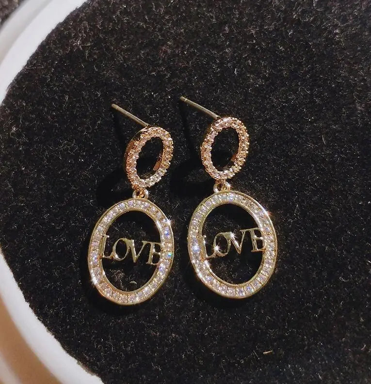 925 Silver Oval Earrings for Round Faces - Stylish Design