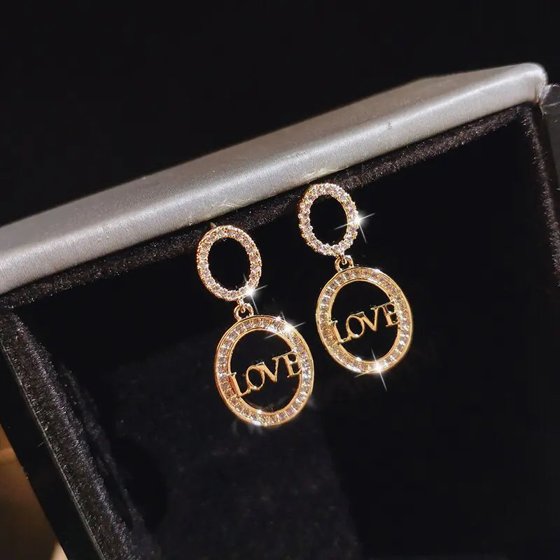 925 Silver Oval Earrings for Round Faces - Stylish Design