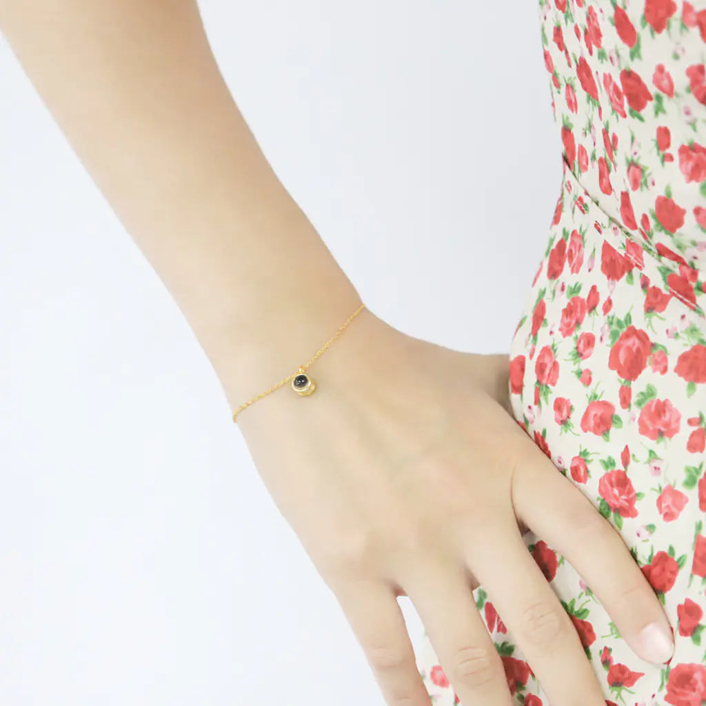 Customized Projection Bracelet: "I Love You" in 100 Languages