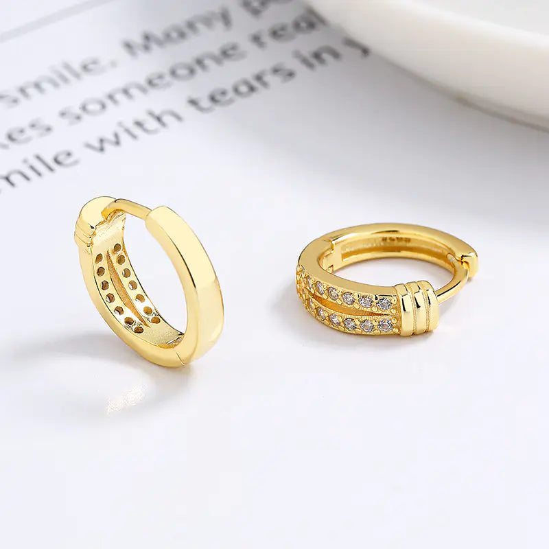 925 Silver Knot Diamond Earrings - Stylish Unique Design