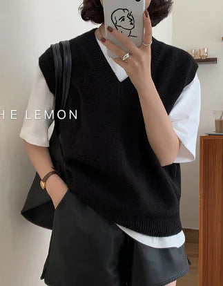 Men's V-neck Thin Knitted Vest Sweater